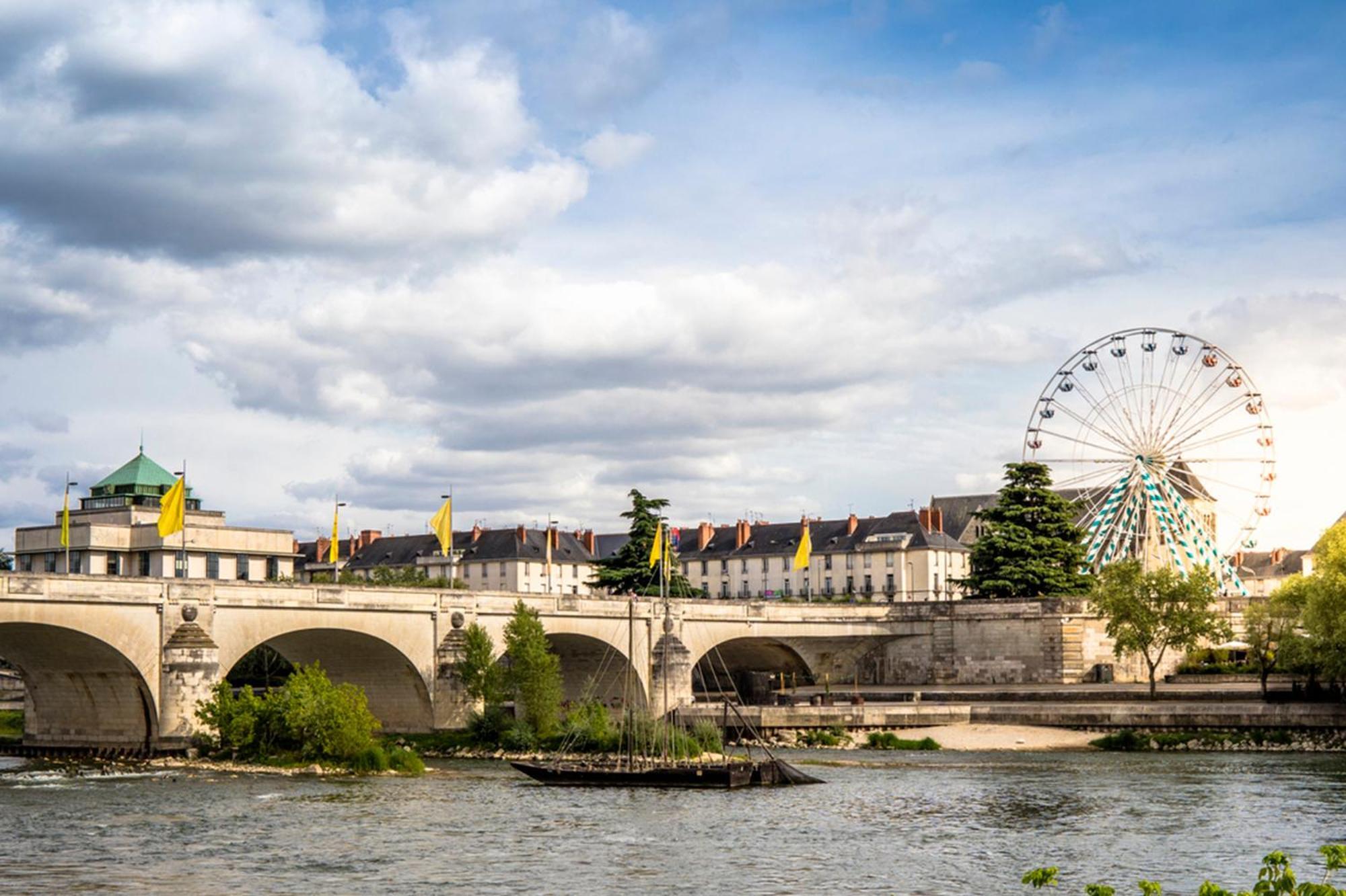 Tres Beau Studio Quartier Cathedrale Bord De Loire Тур Экстерьер фото